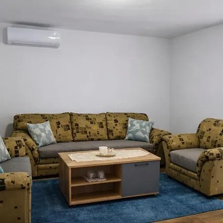 Lavanda アパート